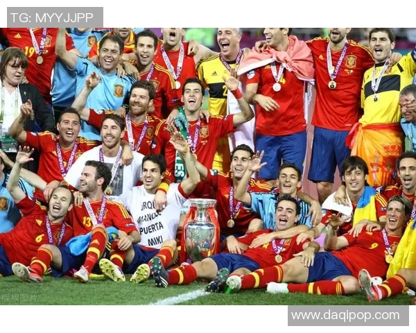 足球球星饮食揭秘：如何通过合理膳食保持最佳竞技状态